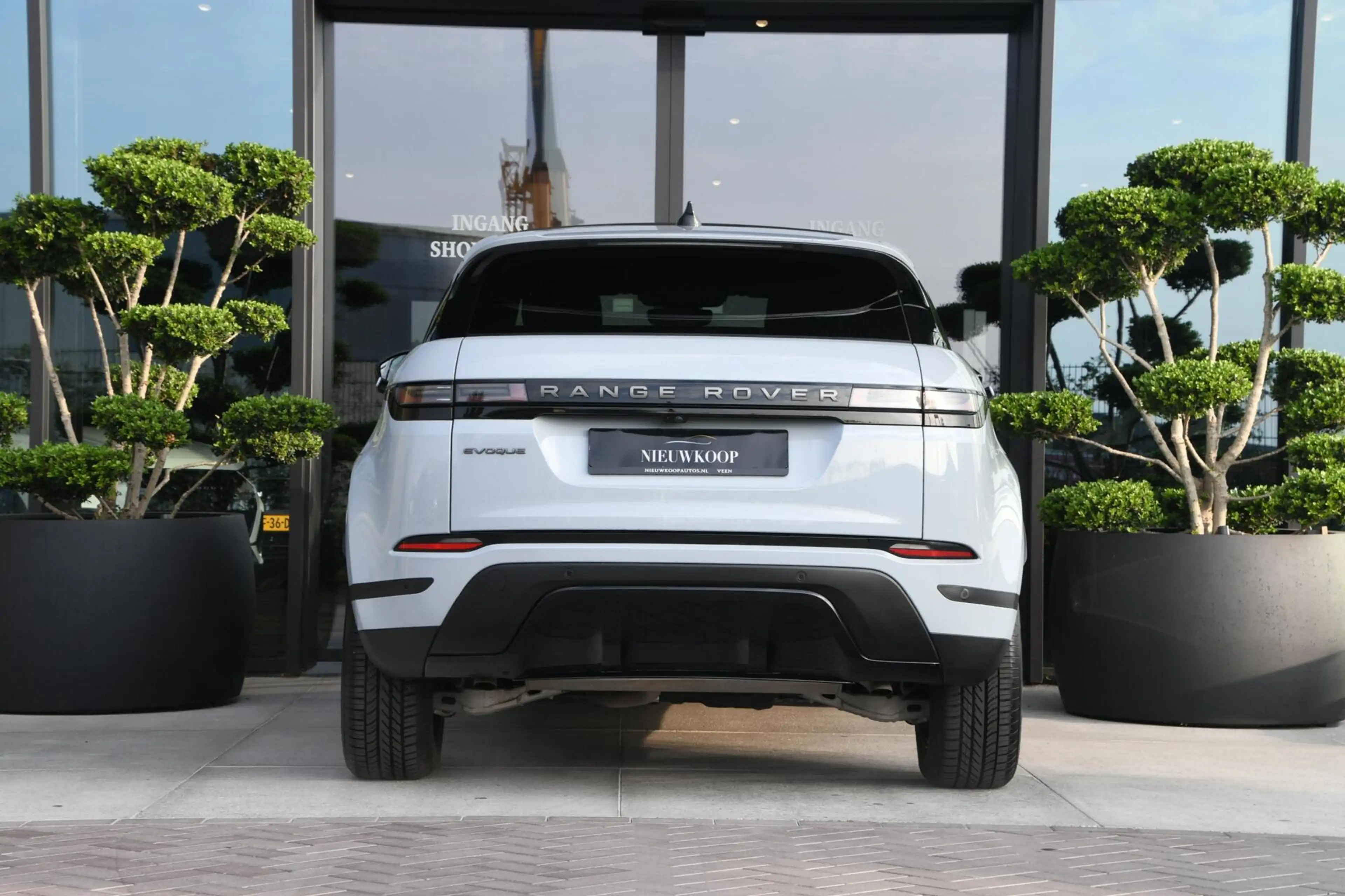 Land Rover Range Rover Evoque 1.5 P300e PHEV AWD S | SOH 96% — photo 8