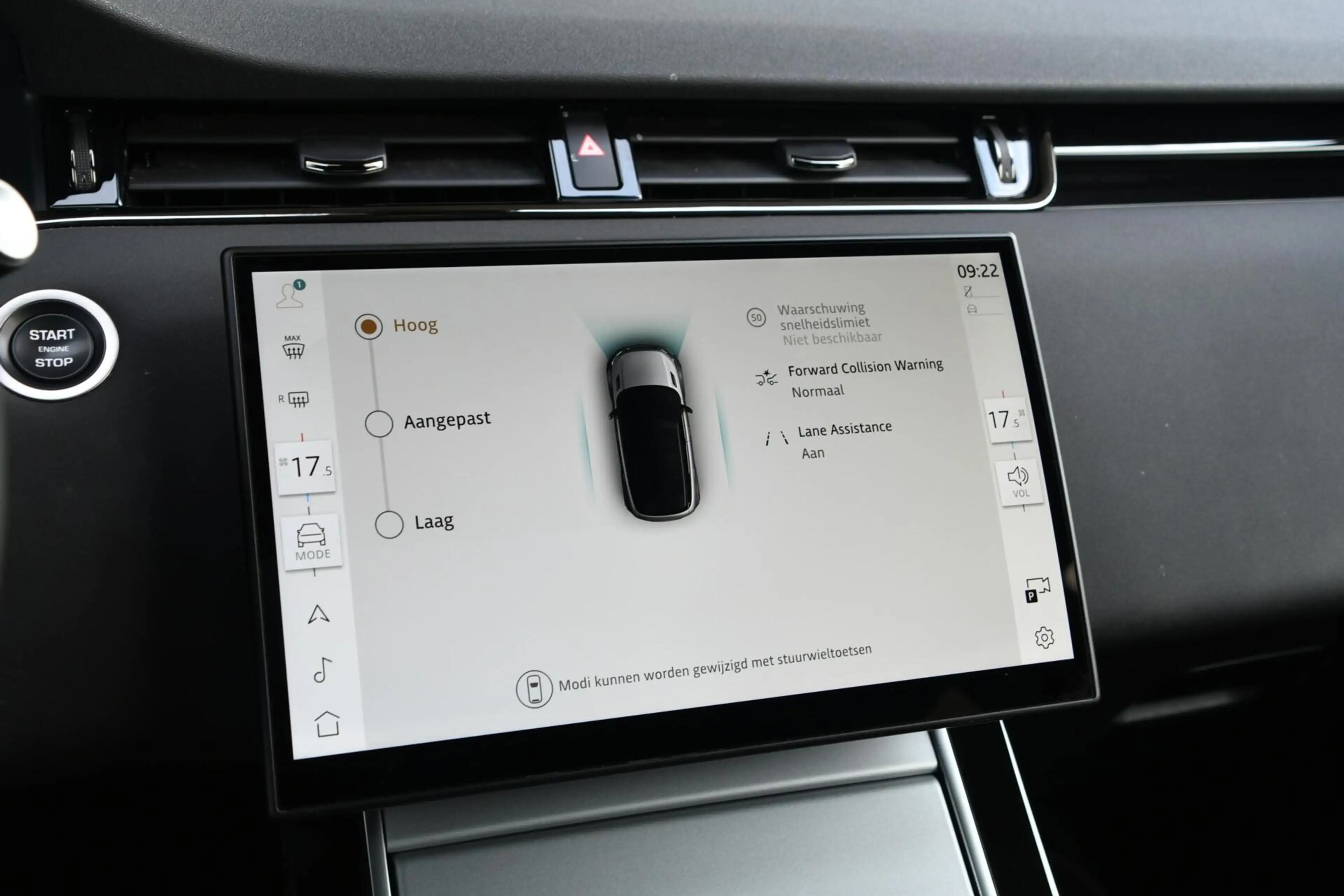 Land Rover Range Rover Evoque 1.5 P300e PHEV AWD S | SOH 96% — photo 24