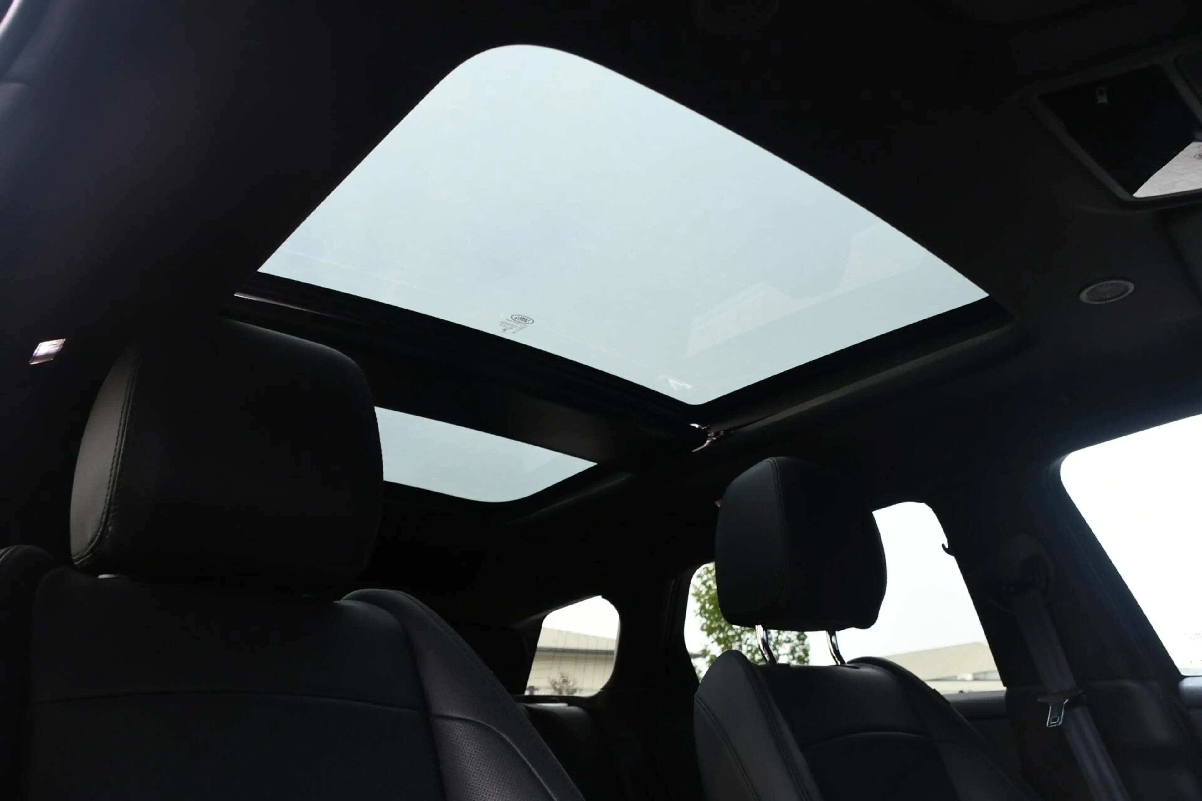 Land Rover Range Rover Evoque 1.5 P300e PHEV AWD S | SOH 96% — photo 26