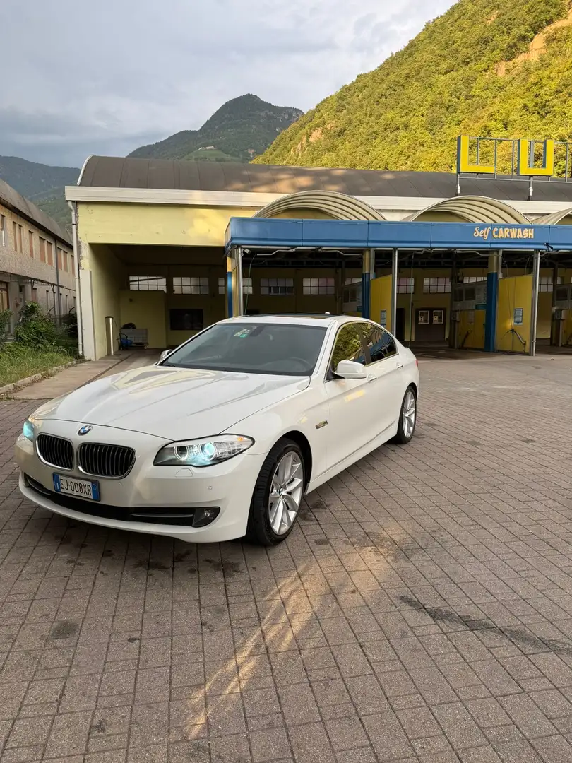 BMW 530 530d f10 2012 - 1