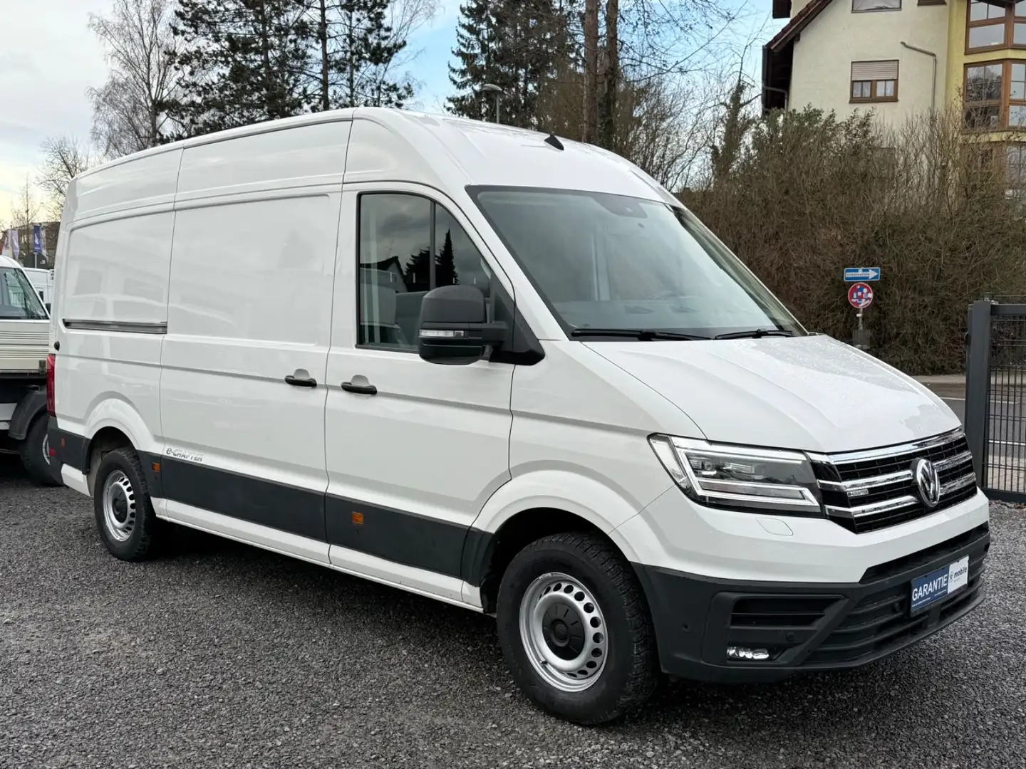 Volkswagen Crafter CRAFTER-E SORTIMO REGALSYSTEM KLIMA NAVI KAMERA Weiß - 1