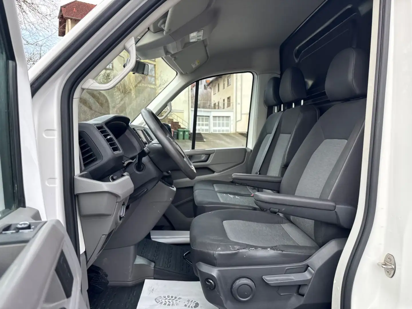 Volkswagen Crafter CRAFTER-E SORTIMO REGALSYSTEM KLIMA NAVI KAMERA Weiß - 2