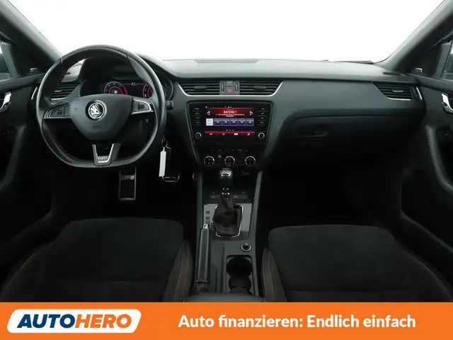 Skoda Octavia view 12
