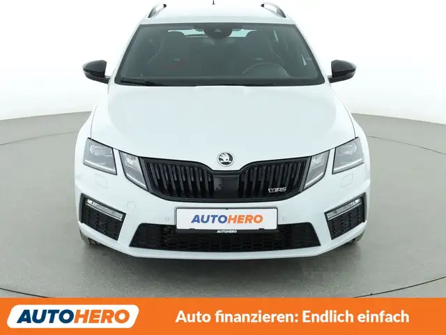 Skoda Octavia view 9