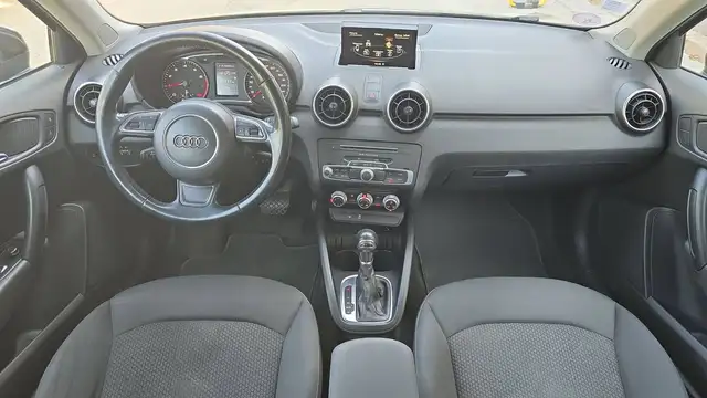 Audi A1 view 11