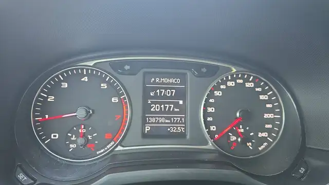 Audi A1 view 12