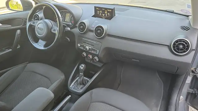 Audi A1 view 10