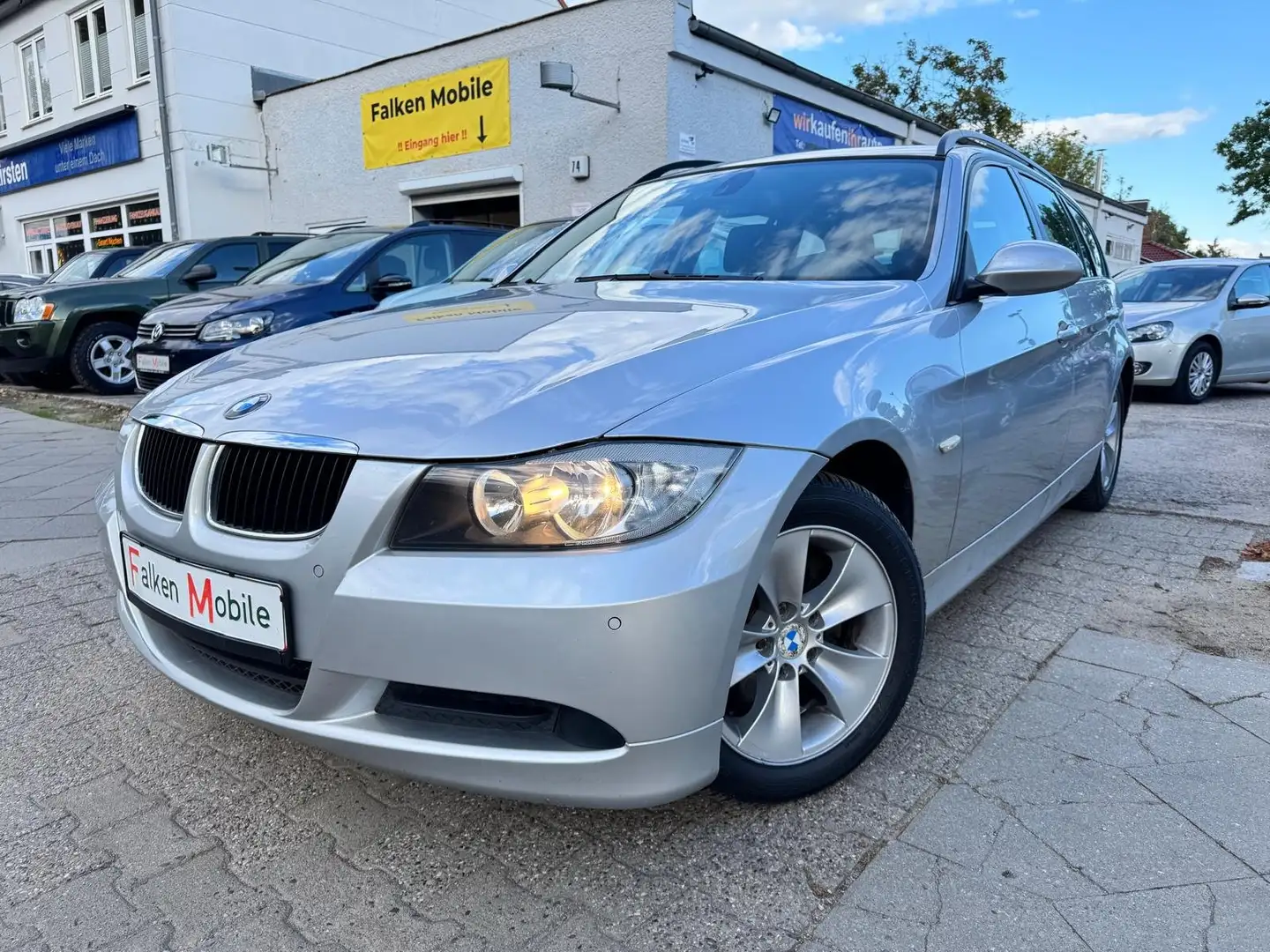 BMW 318 318i Touring + Klima + Navi + 8 fach bereift Silber - 1