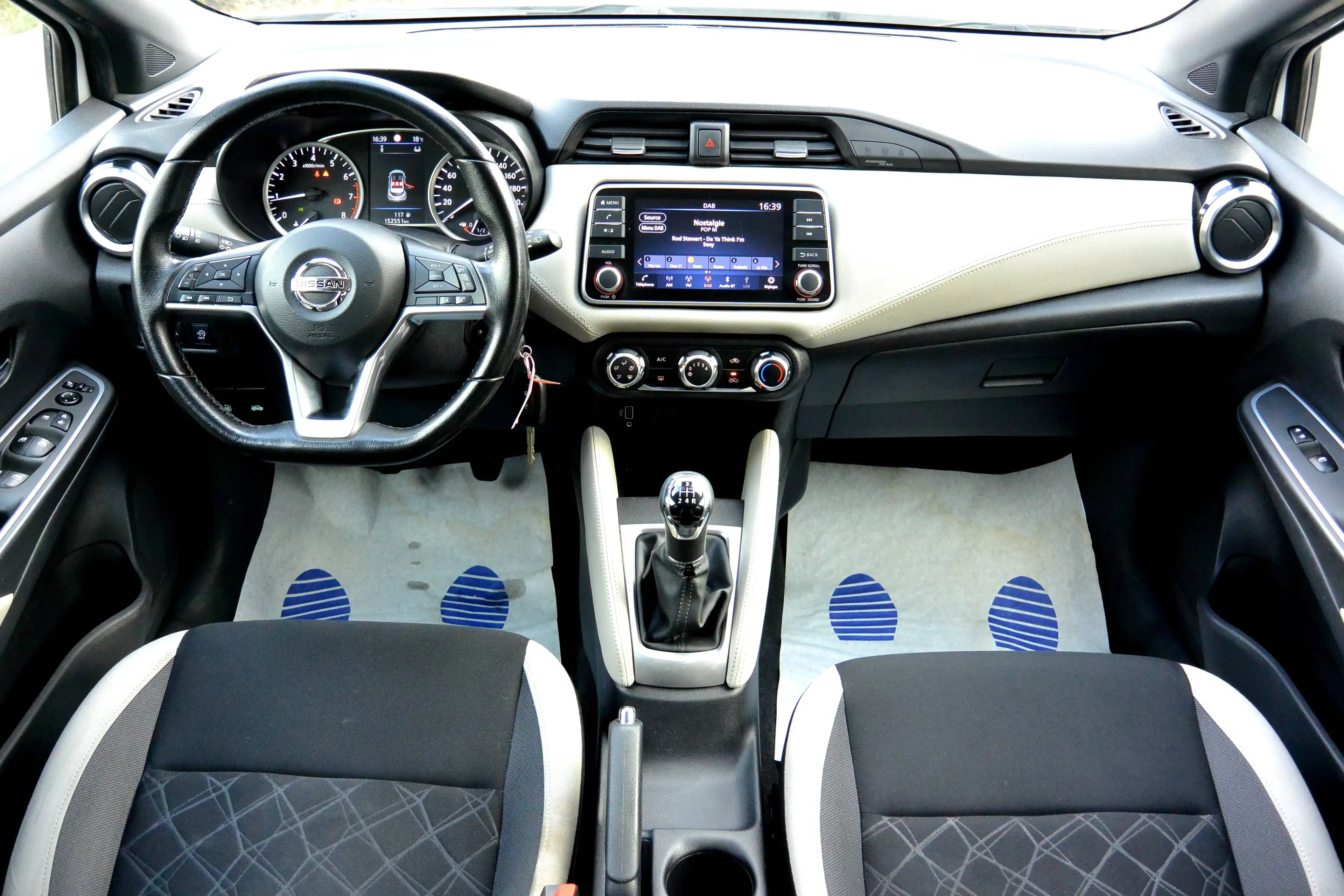 Nissan Micra 1.0 IG-T N-Design**1ER PROP**CARPLAY**CLIM**GARANTIE 12MOIS** — photo 11