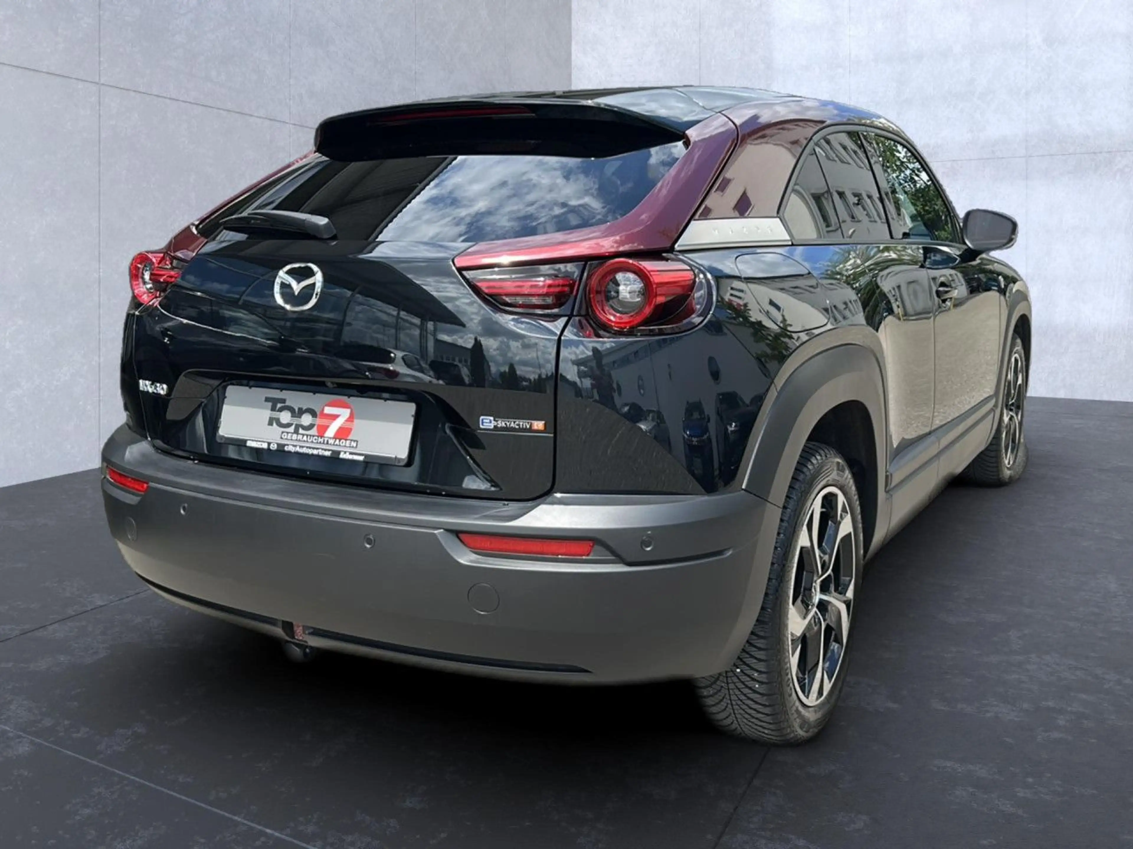 Mazda MX-30 Edition R R-EV Bluetooth Head Up Display LED — photo 3