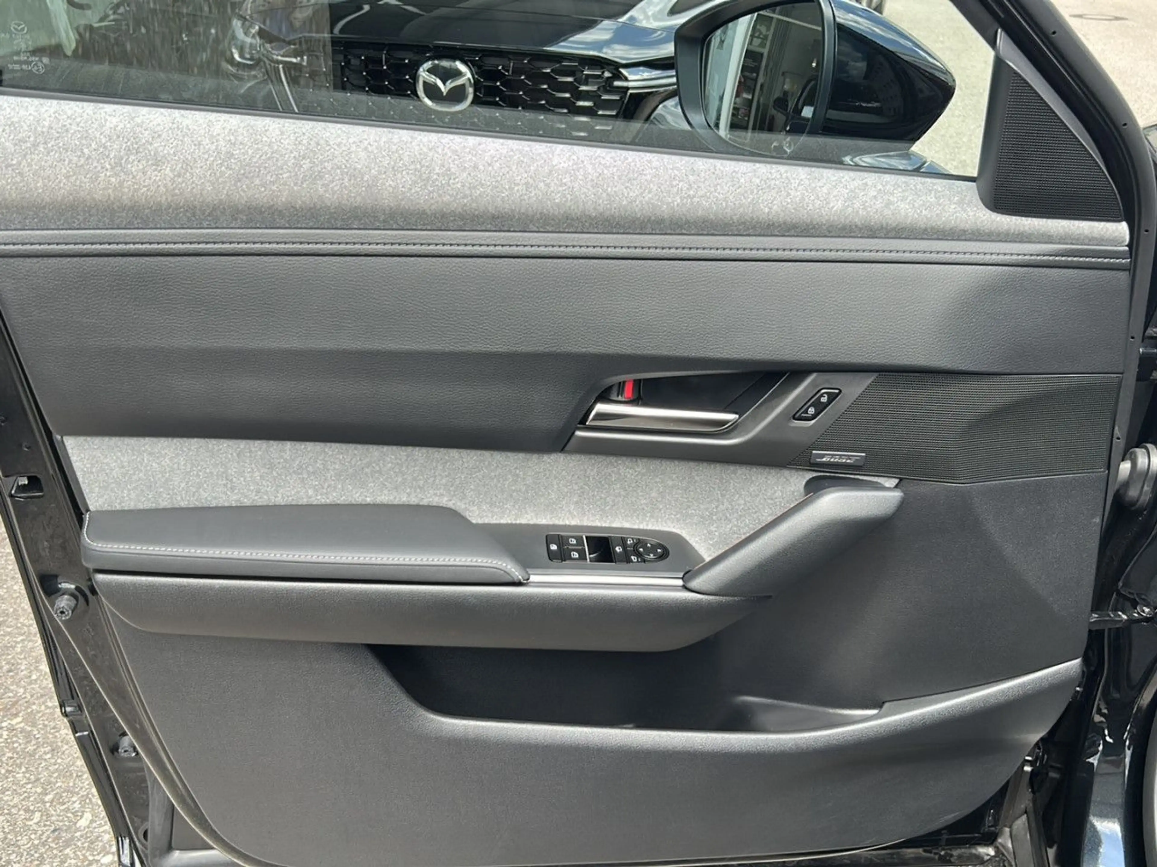 Mazda MX-30 Edition R R-EV Bluetooth Head Up Display LED — photo 9