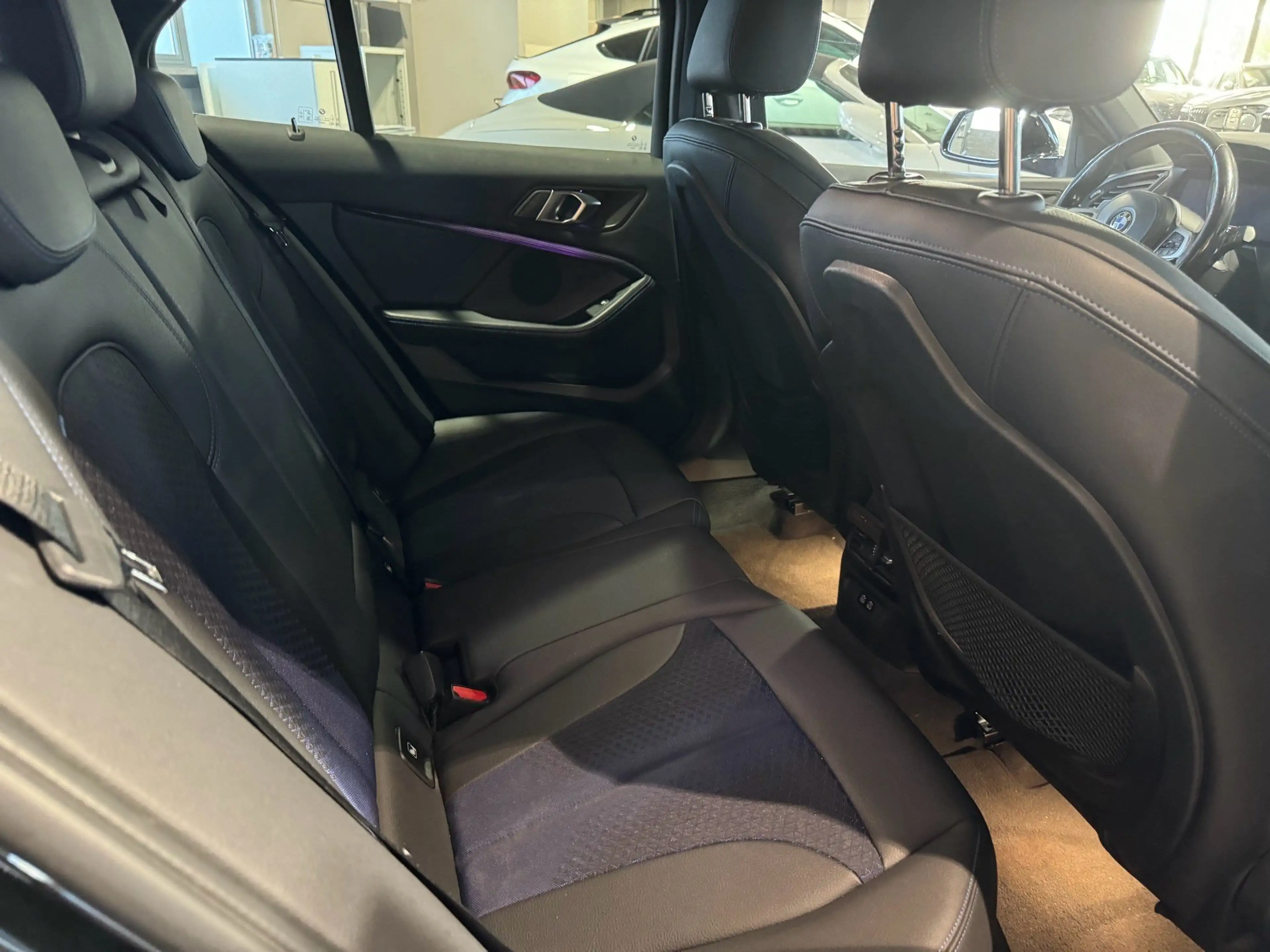 BMW 120 d xDrive M Sport A — photo 6