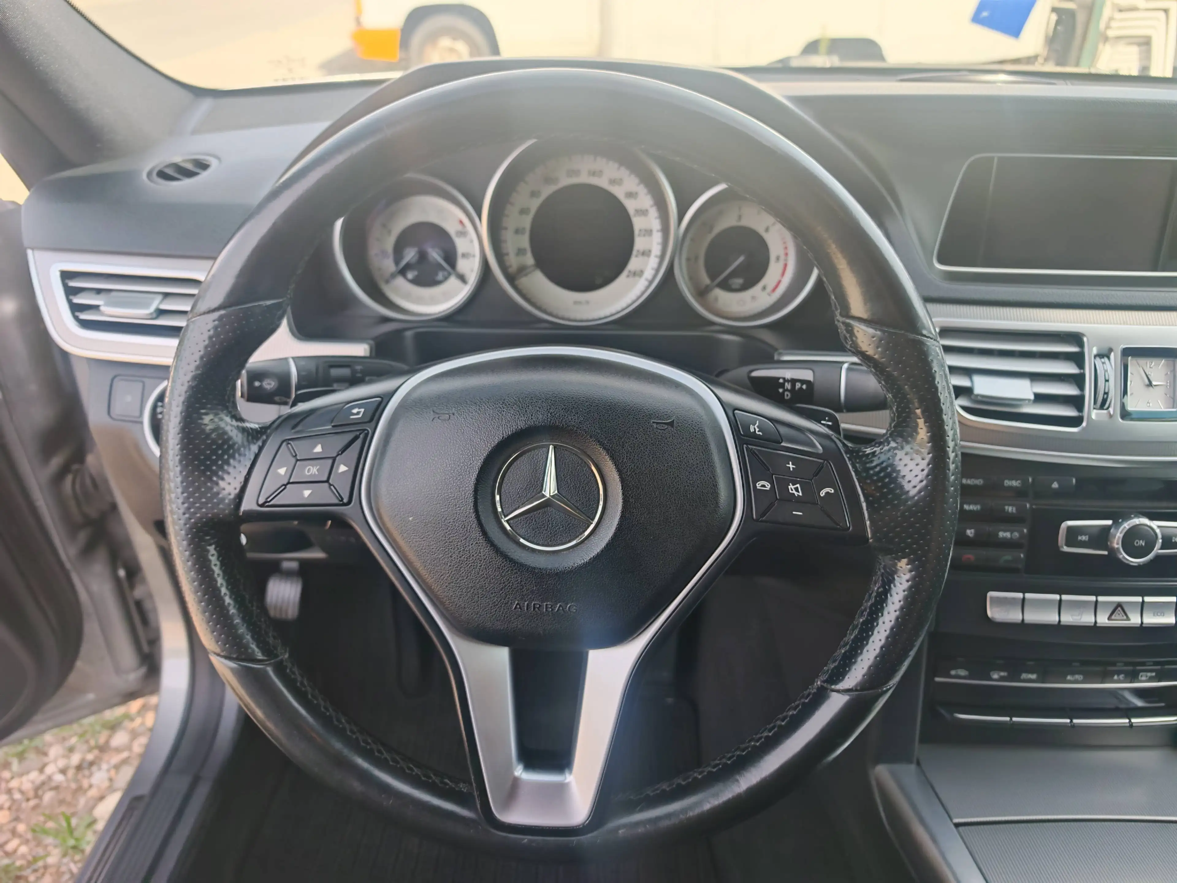 Mercedes-Benz E 250 E 250 CDI 4Matic (212.282) — photo 10