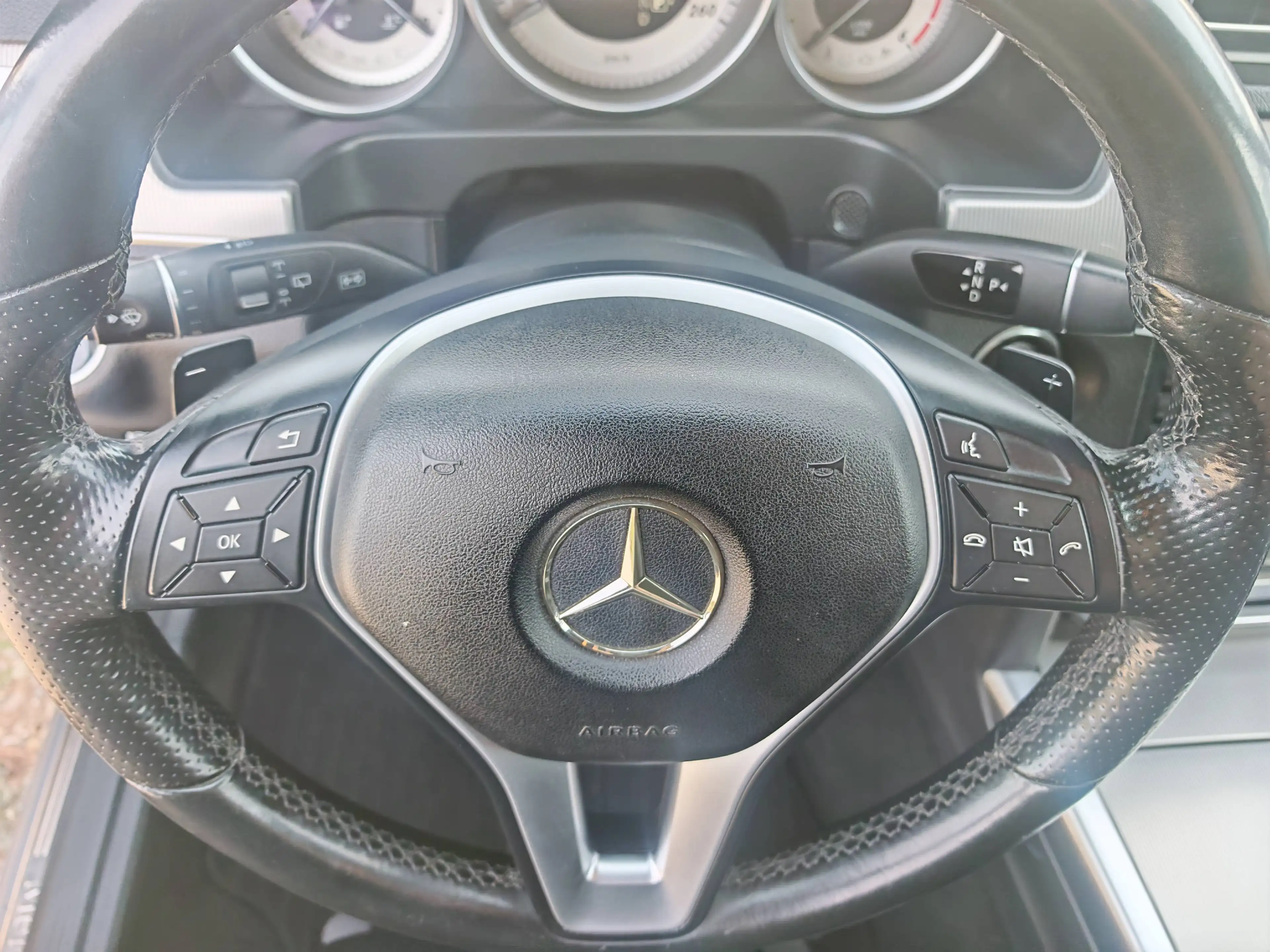 Mercedes-Benz E 250 E 250 CDI 4Matic (212.282) — photo 11