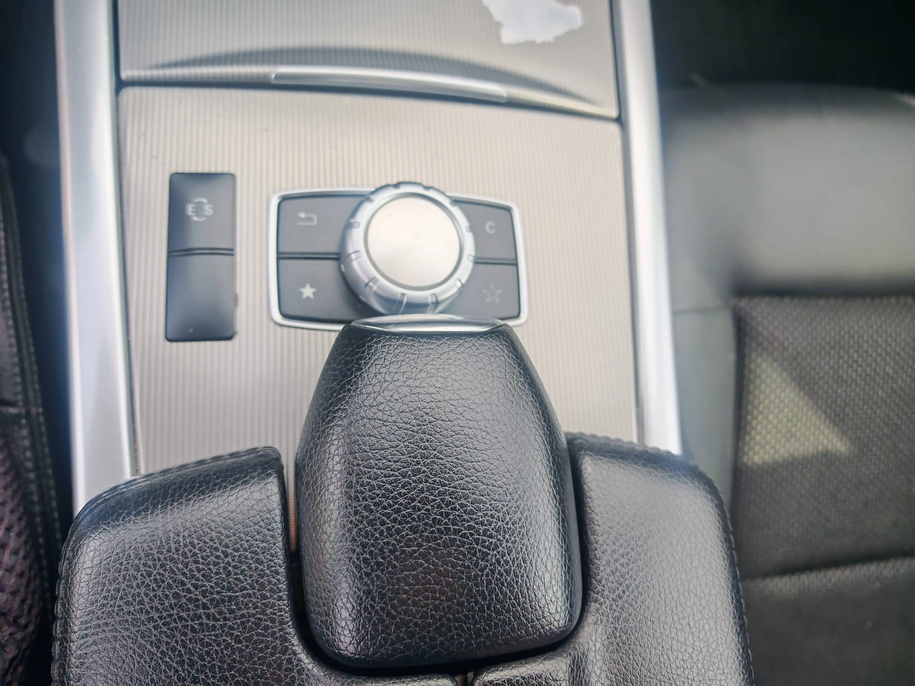 Mercedes-Benz E 250 E 250 CDI 4Matic (212.282) — photo 14