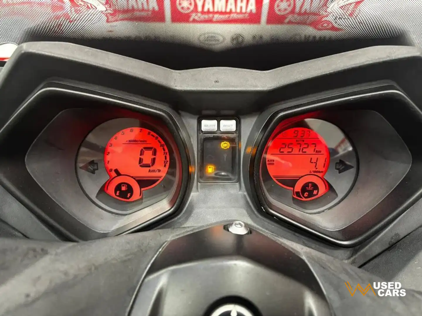 Yamaha X-Max 250 - 2