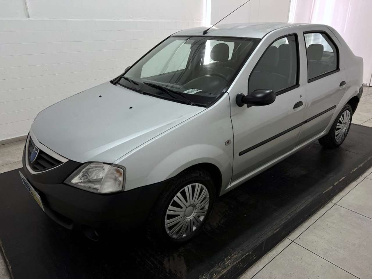 Dacia Logan 1.5 dCi 70CV Lauréate 5p