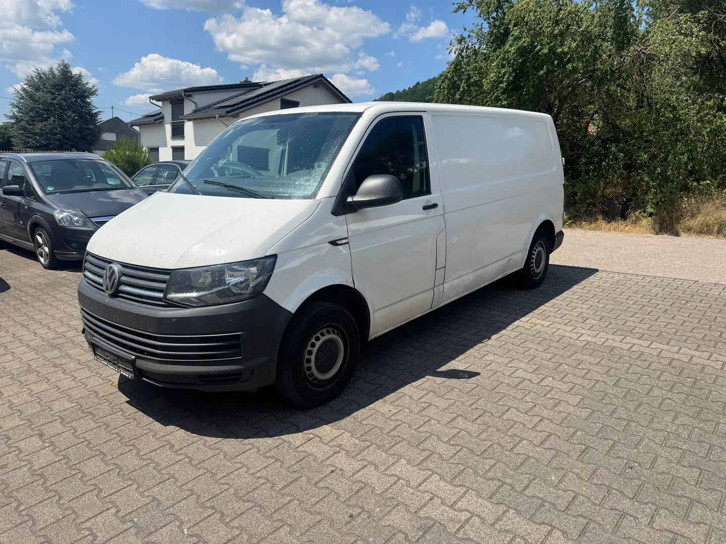 Volkswagen T6 Transporter 2.0 TDi Kasten lang KLIMA PDC Weiß - 1