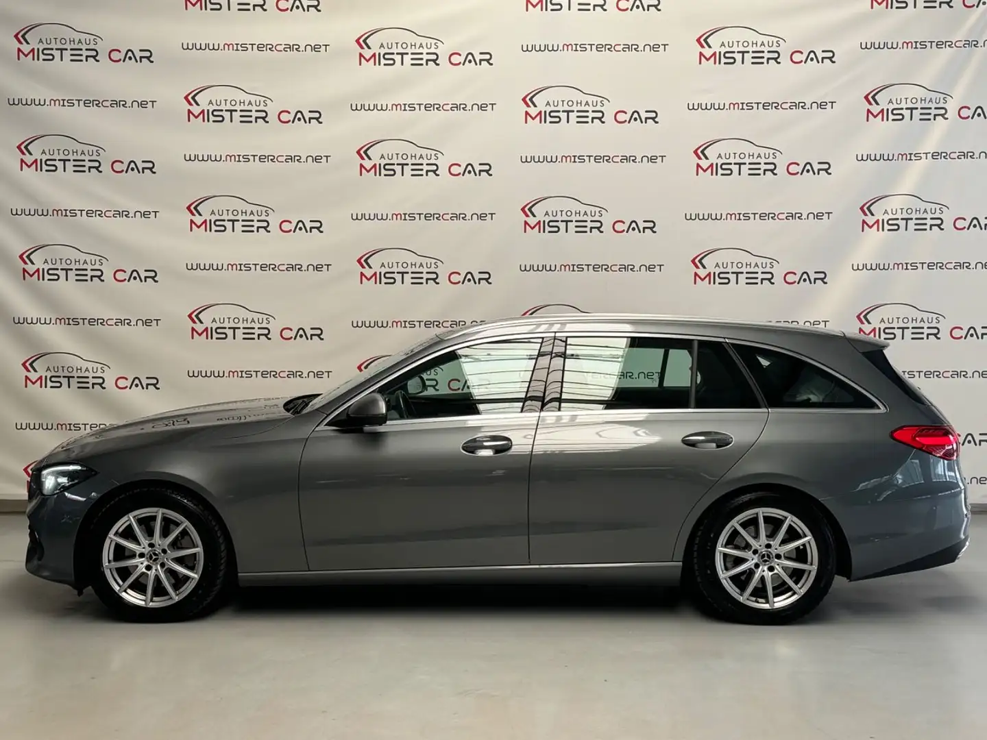 Mercedes-Benz C 220 Td DISTR/LED/AHK/KEY/NAVI/STANDH/TOT/8XALU Gris - 2