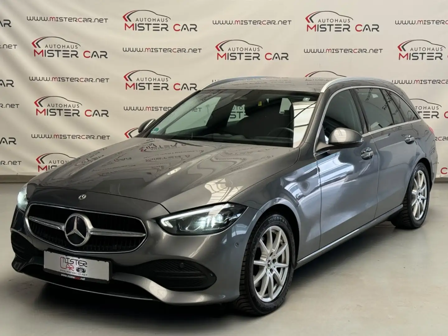 Mercedes-Benz C 220 Td DISTR/LED/AHK/KEY/NAVI/STANDH/TOT/8XALU Gris - 1