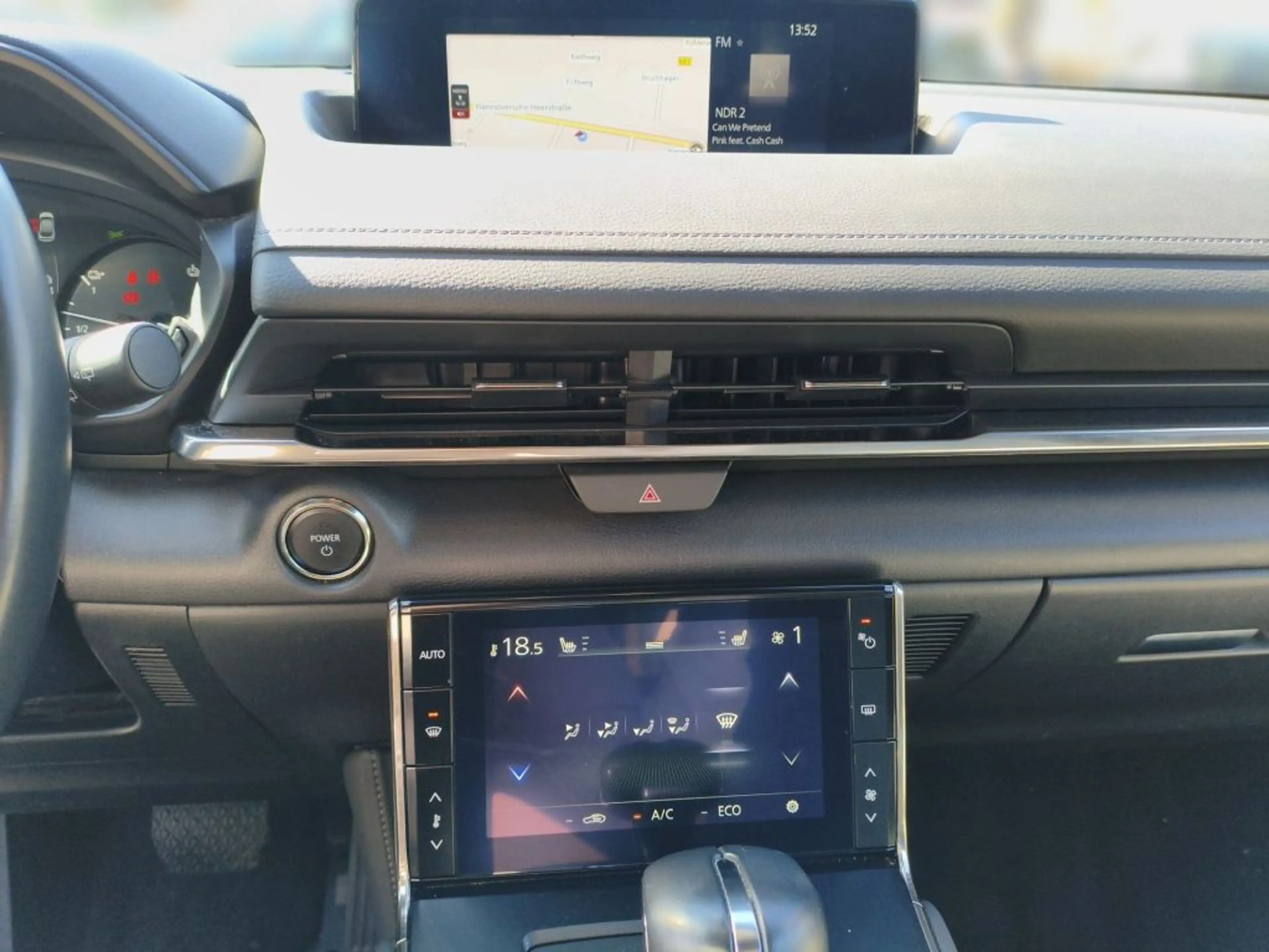 Mazda MX-30 e-SKYACTIV EV AD`VANTAGE — photo 9