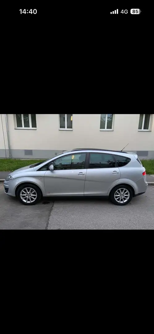 SEAT Altea XL Chili-Copa 1,6 CR TDi Silber - 1