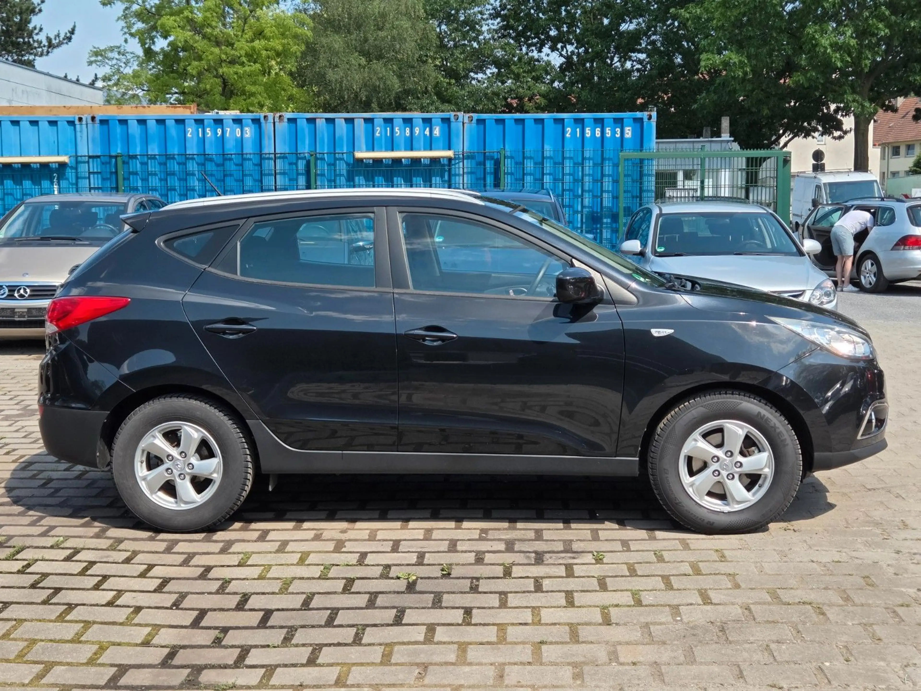 Hyundai iX35 2.0 Comfort 2WD*AHK*02/2028*KLIMA*ALLWETTER — photo 4