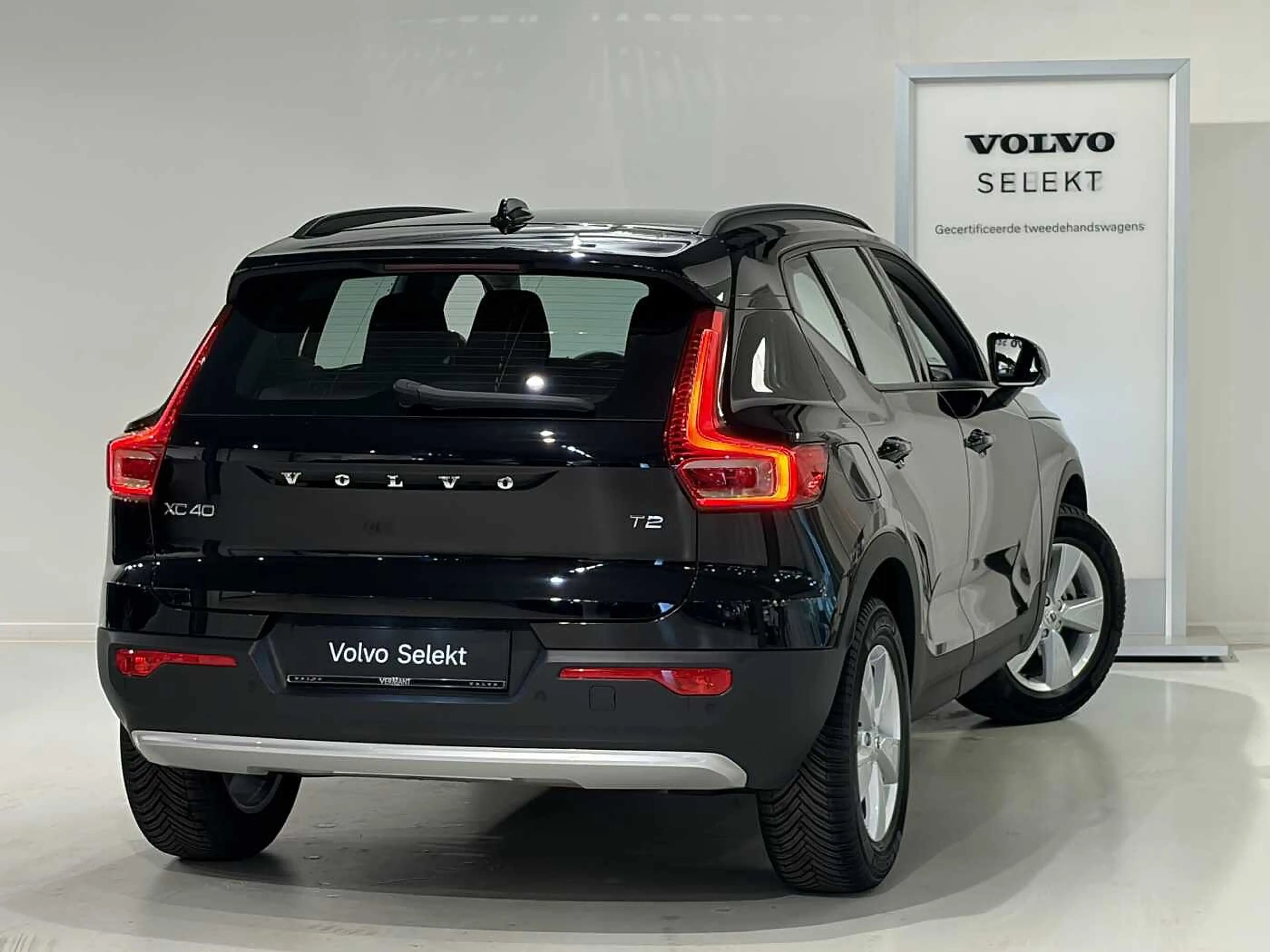 Volvo XC40 T2 Automaat Micro hybrid — photo 2
