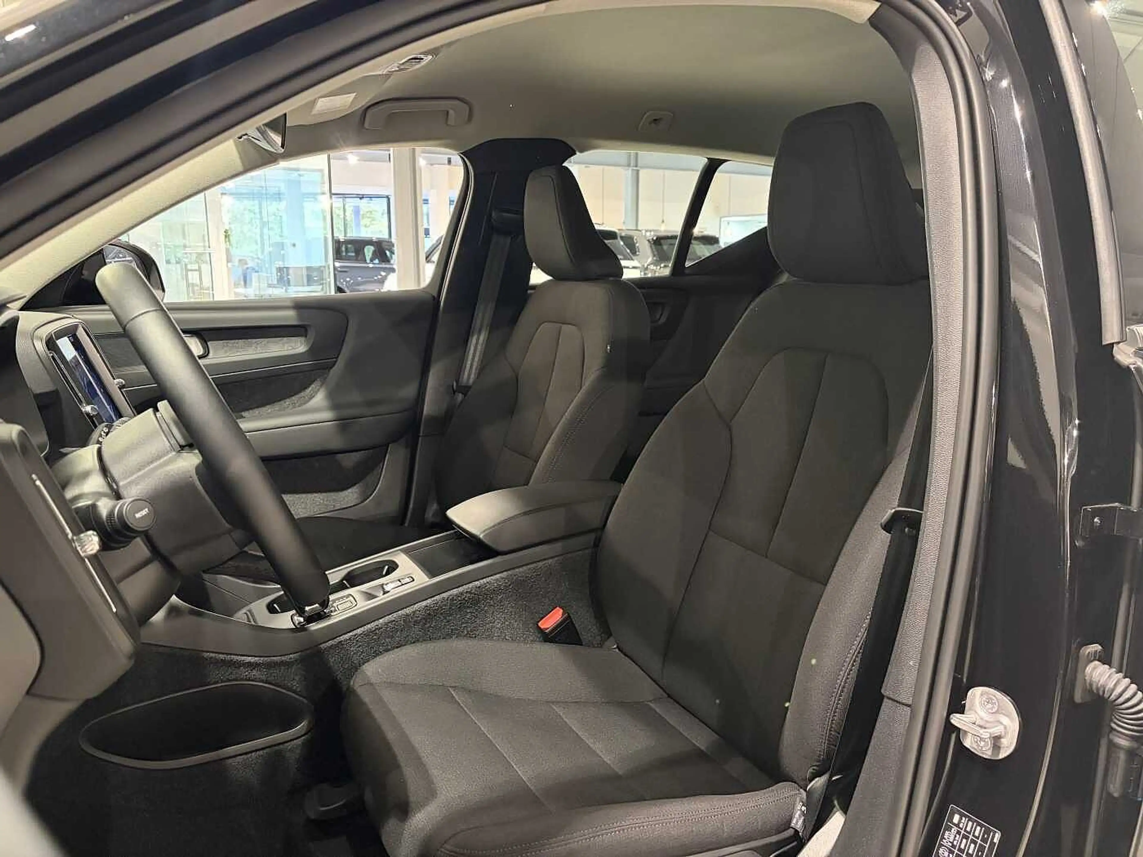Volvo XC40 T2 Automaat Micro hybrid — photo 6