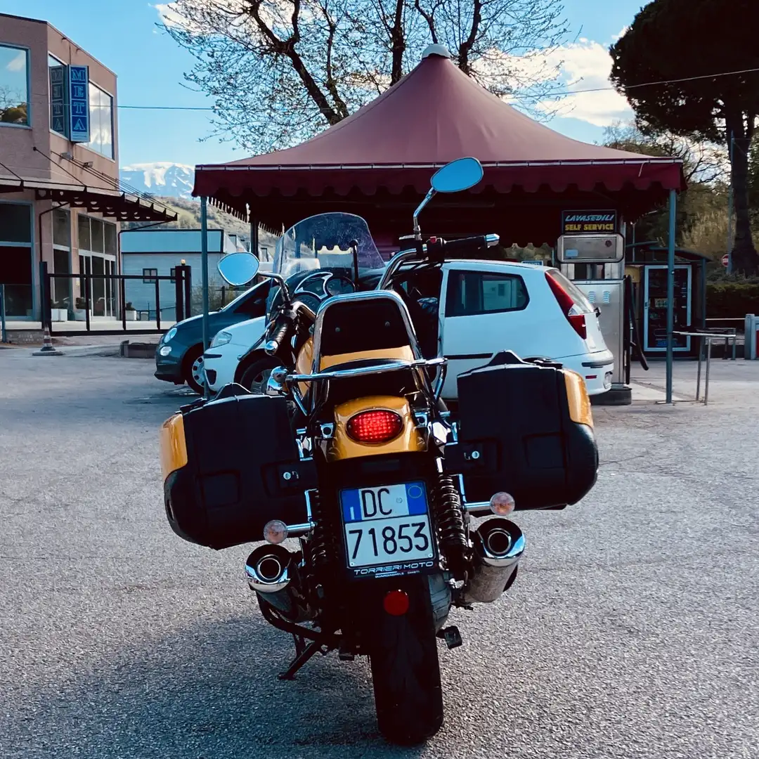 Moto Guzzi Nevada - 1