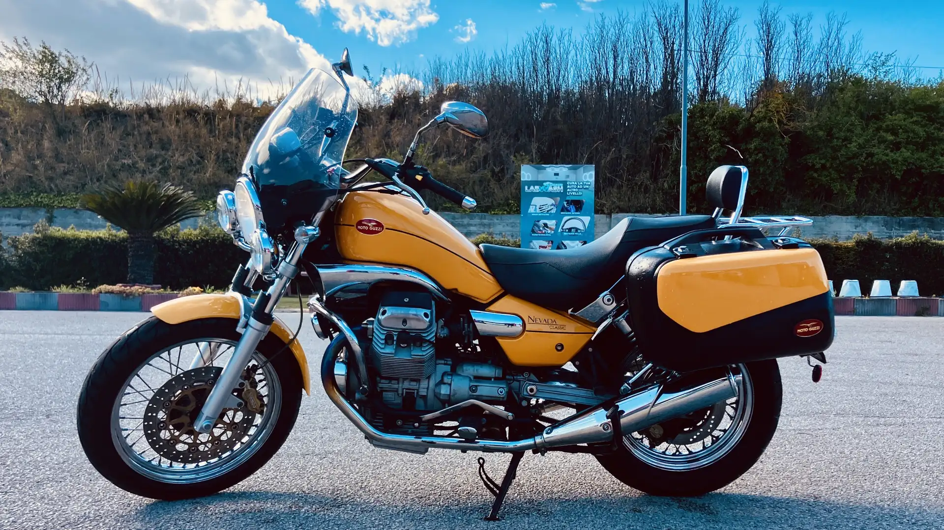 Moto Guzzi Nevada - 2
