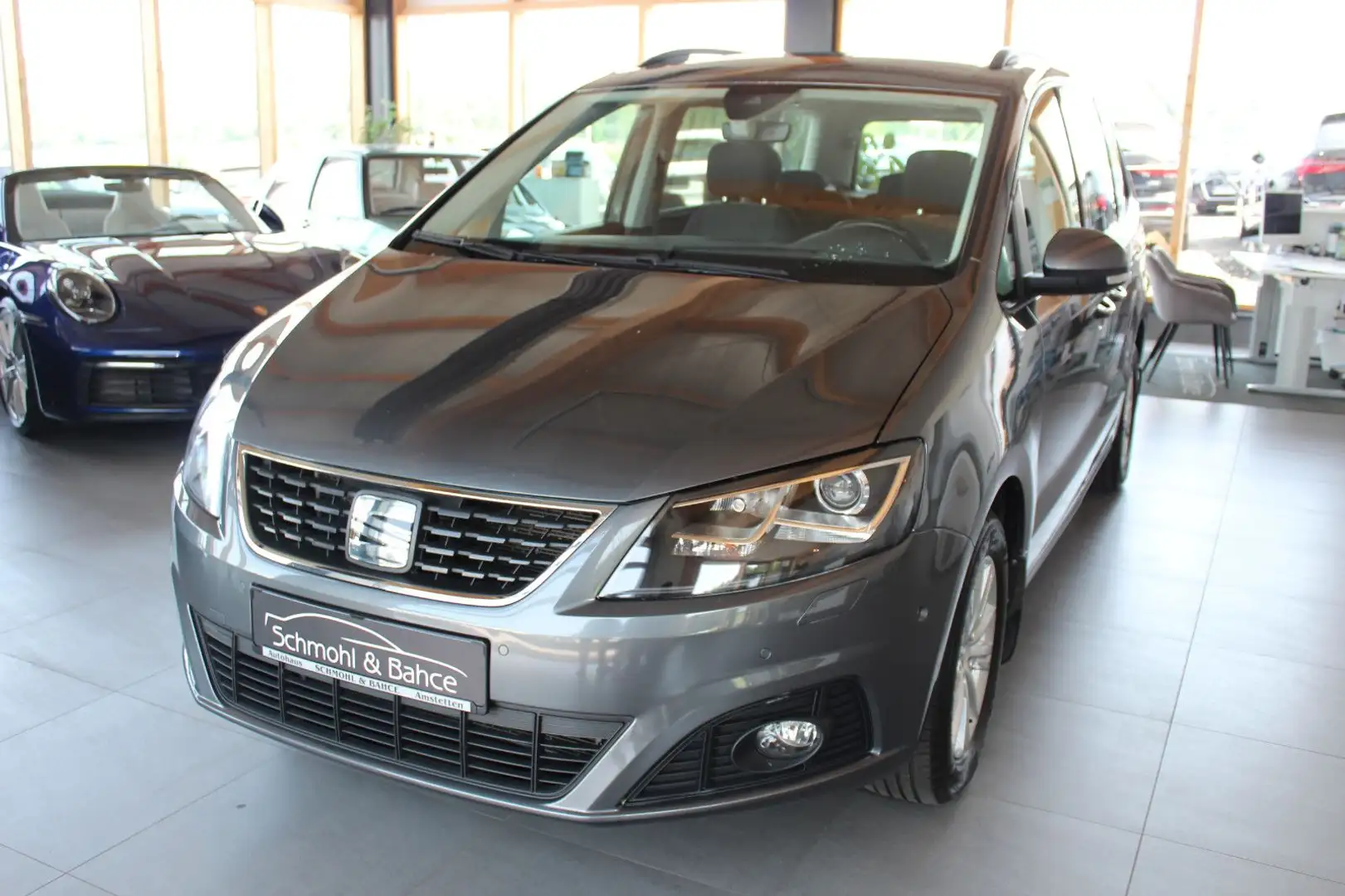 SEAT Alhambra 1.4 TSI DSG Style*NAVI*XENON*7.SITZER* Grau - 1