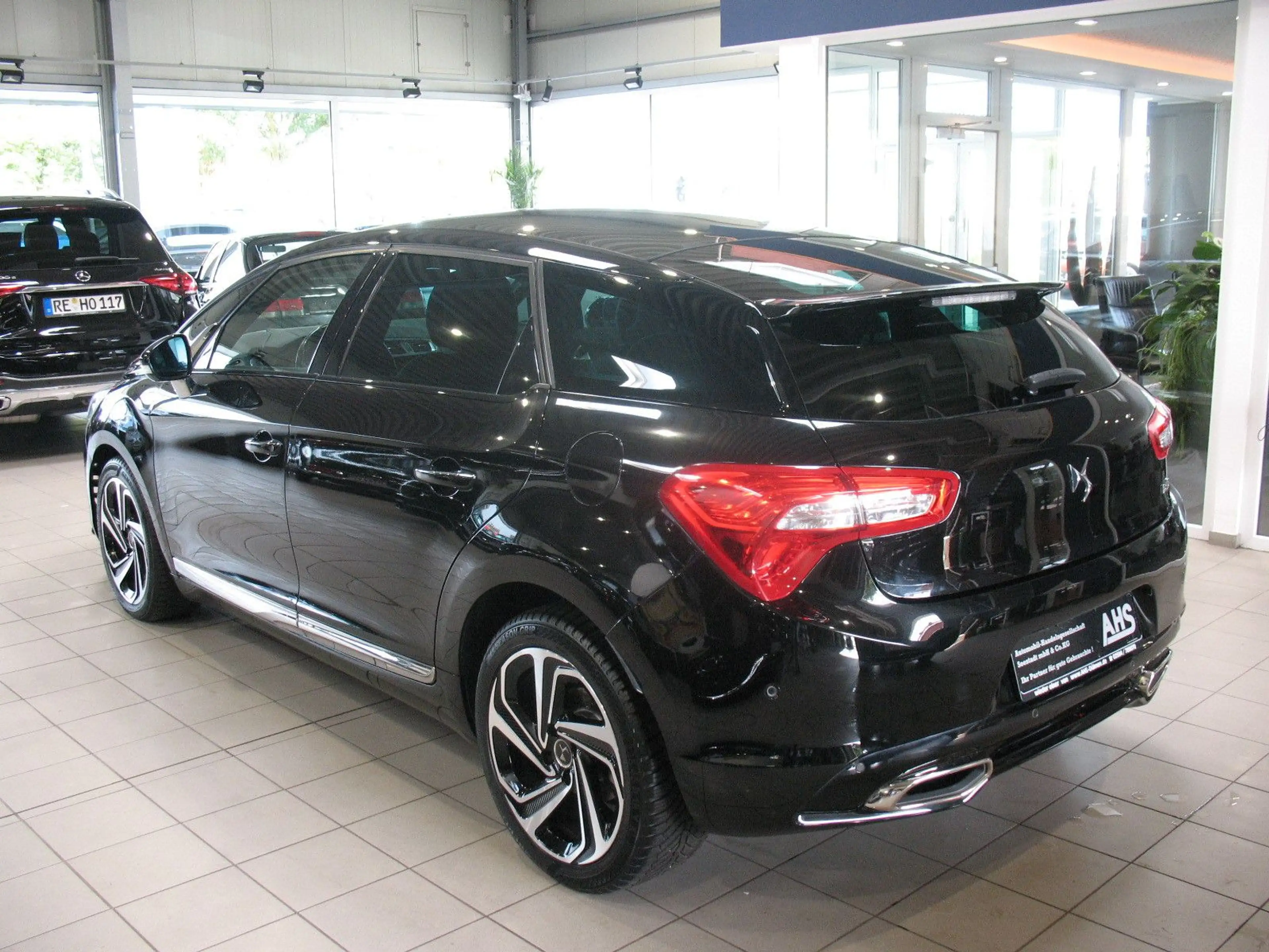 DS Automobiles DS 5 BlueHDi 150 *XENON*NAVI*KLIMA*BLUETOOTH* — photo 4