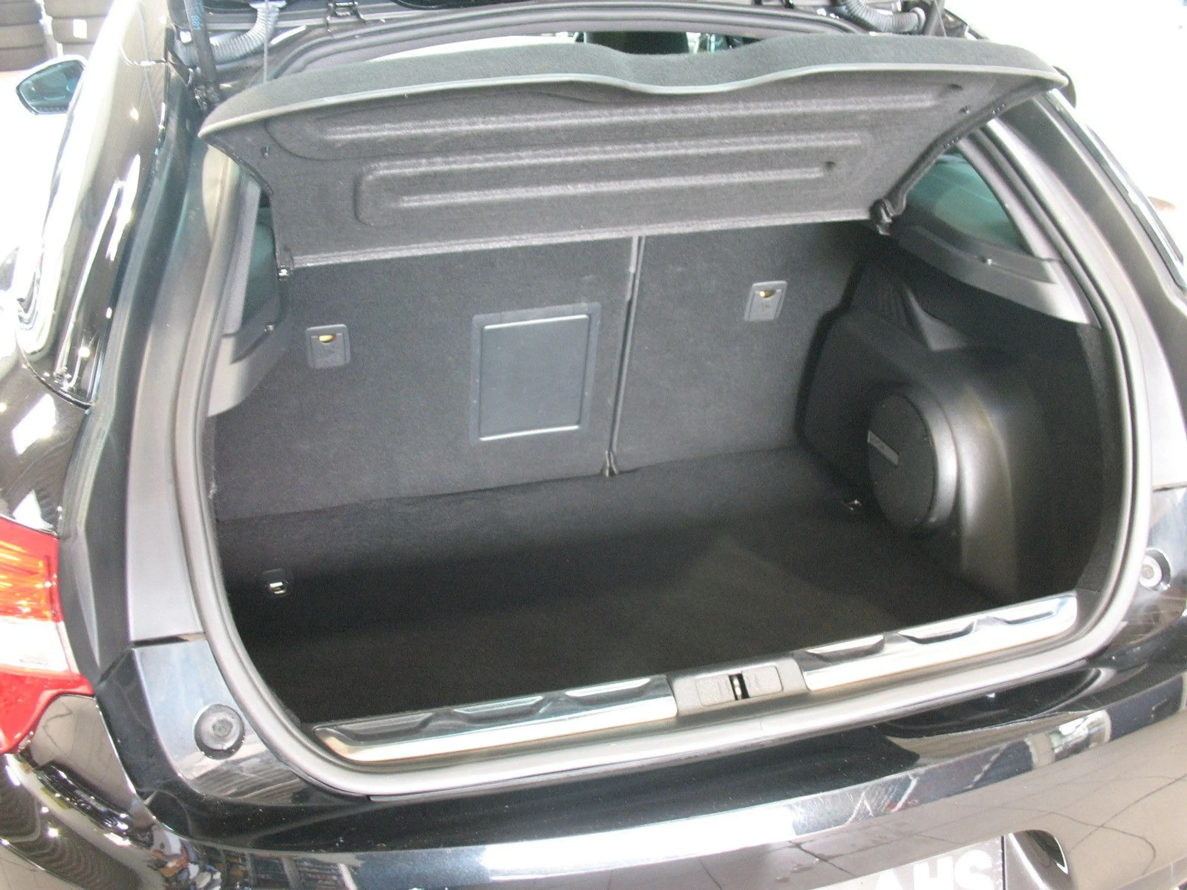 DS Automobiles DS 5 BlueHDi 150 *XENON*NAVI*KLIMA*BLUETOOTH* — photo 9