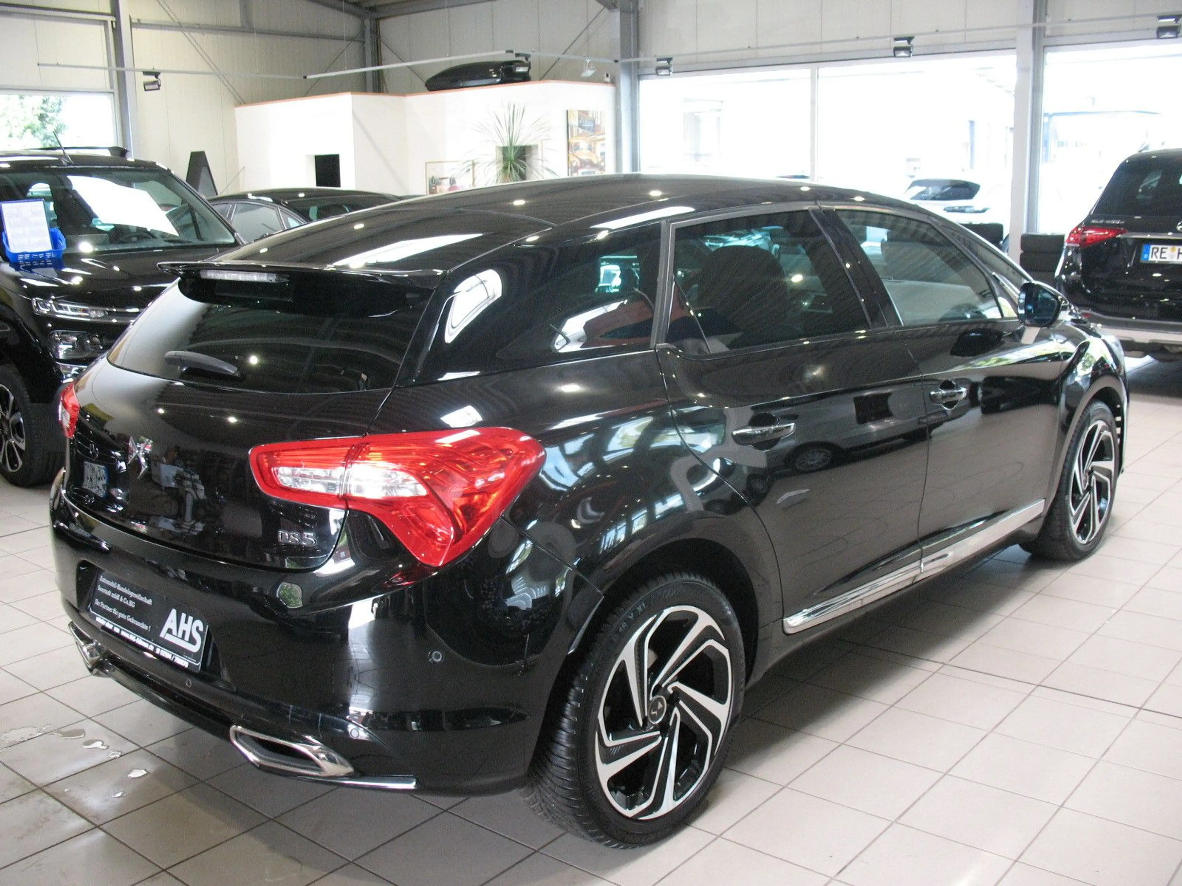 DS Automobiles DS 5 BlueHDi 150 *XENON*NAVI*KLIMA*BLUETOOTH* — photo 3