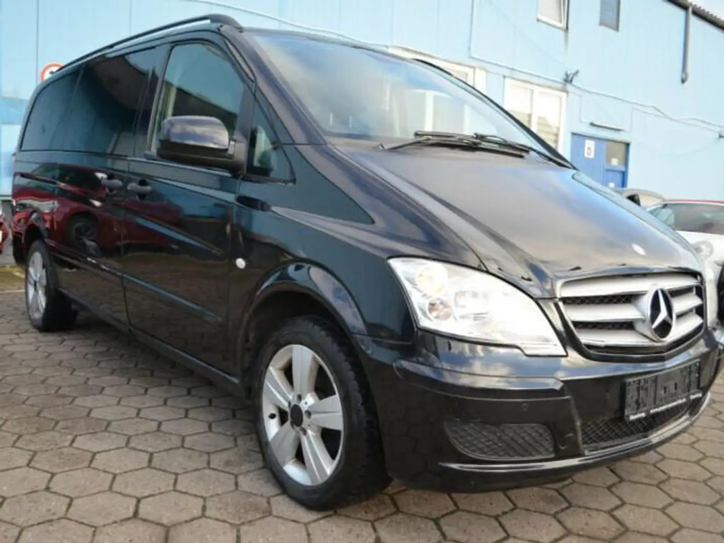 Mercedes-Benz Vito Vito 113 CDI BlueEfficiency 4x4 Long A Noir - 2