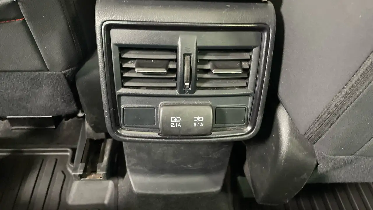 Subaru Forester снимка Subaru Forester