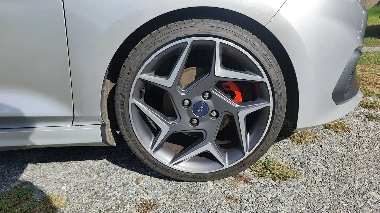 Ford Fiesta ST — photo 17