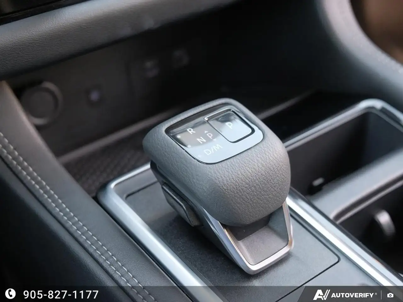 Nissan Pathfinder снимка Nissan Pathfinder