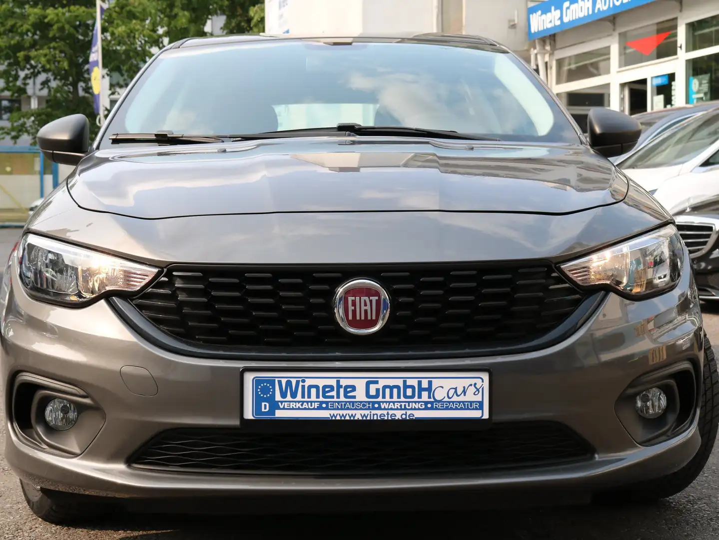 Fiat Tipo Street*1HAND*SHZ*PDC*NAVI*Klimaaut*8FachBereift*uv Gris - 2
