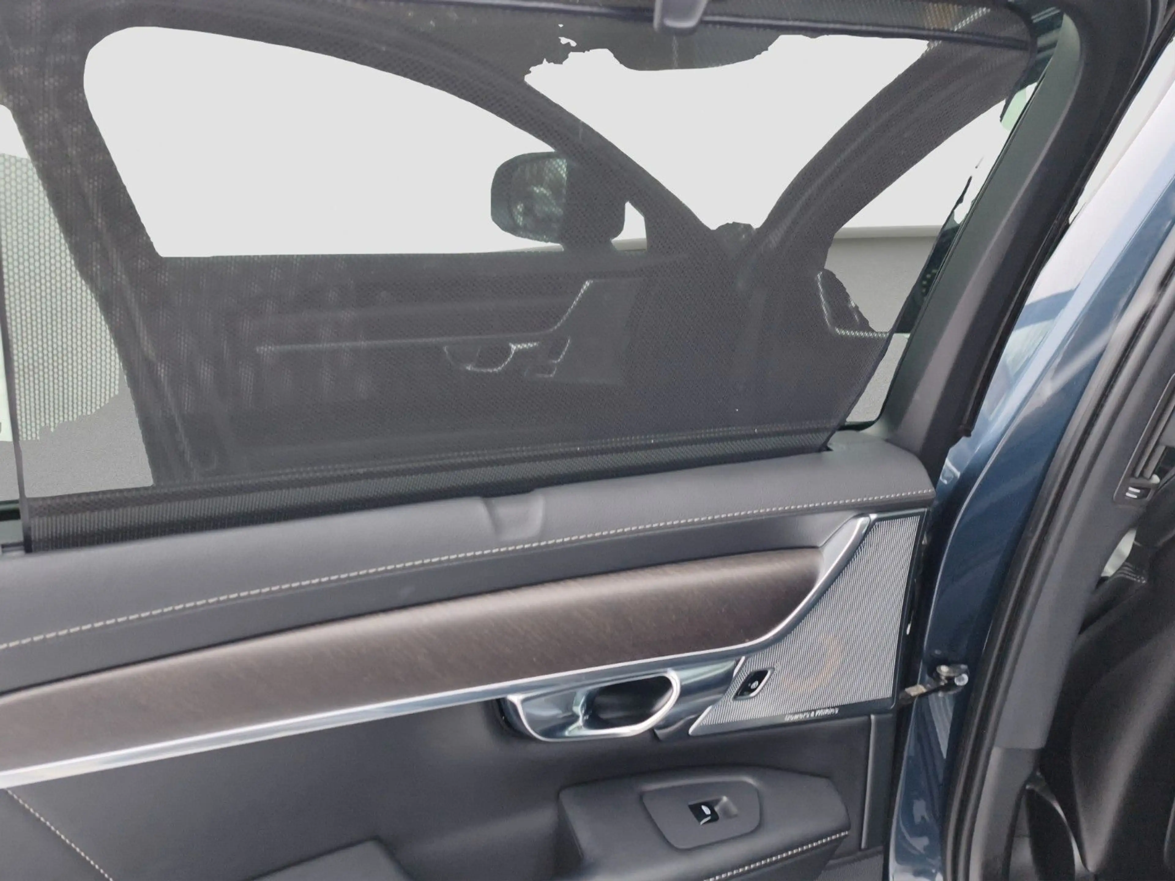 Volvo V90 Cross Country V90 D5 Cross Country Pro AWD — photo 15