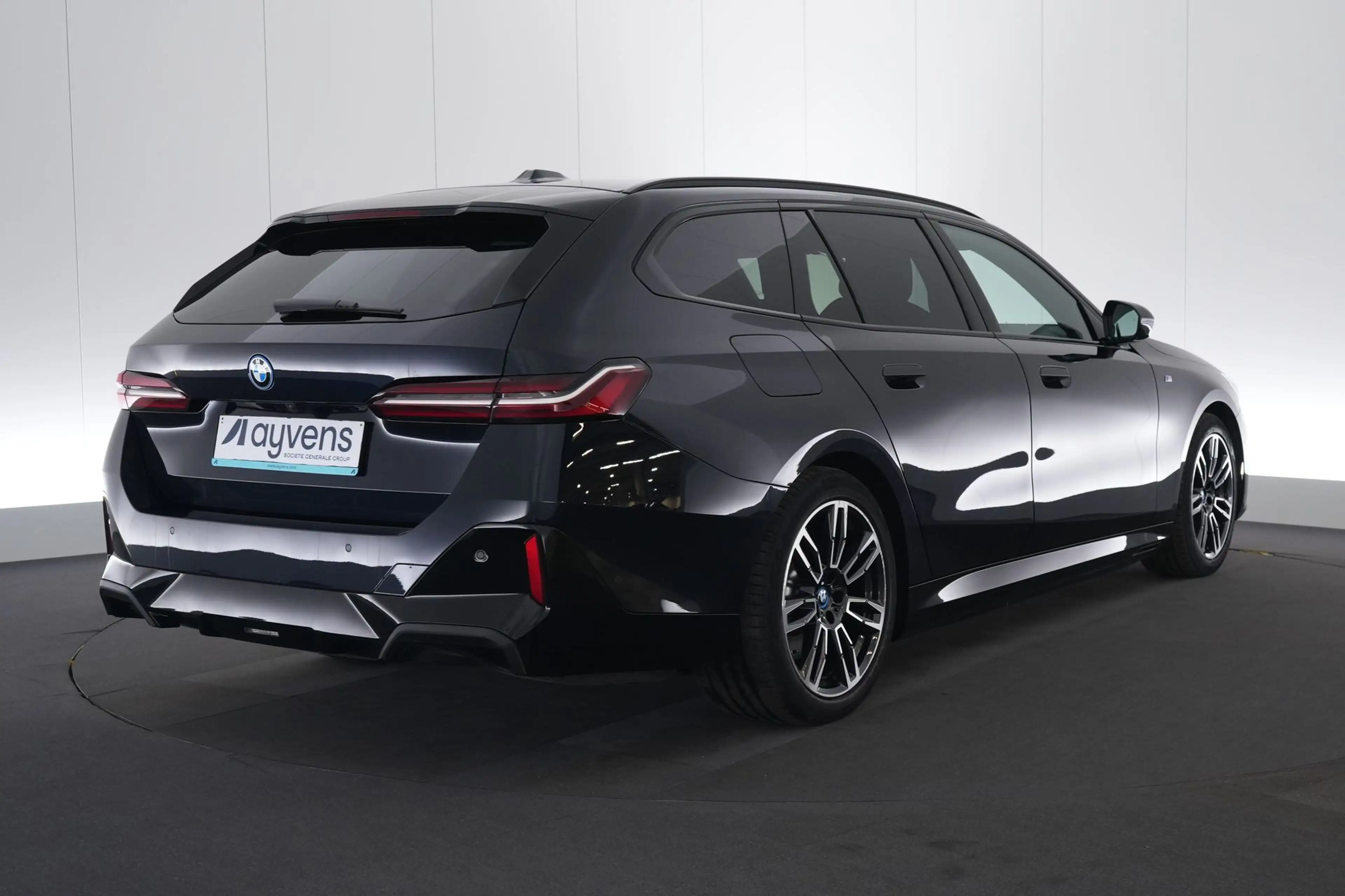 BMW i5 eDrive40 M-Sport LEDER/CUIR LED GPS PDC 360°CAM Pa — photo 7