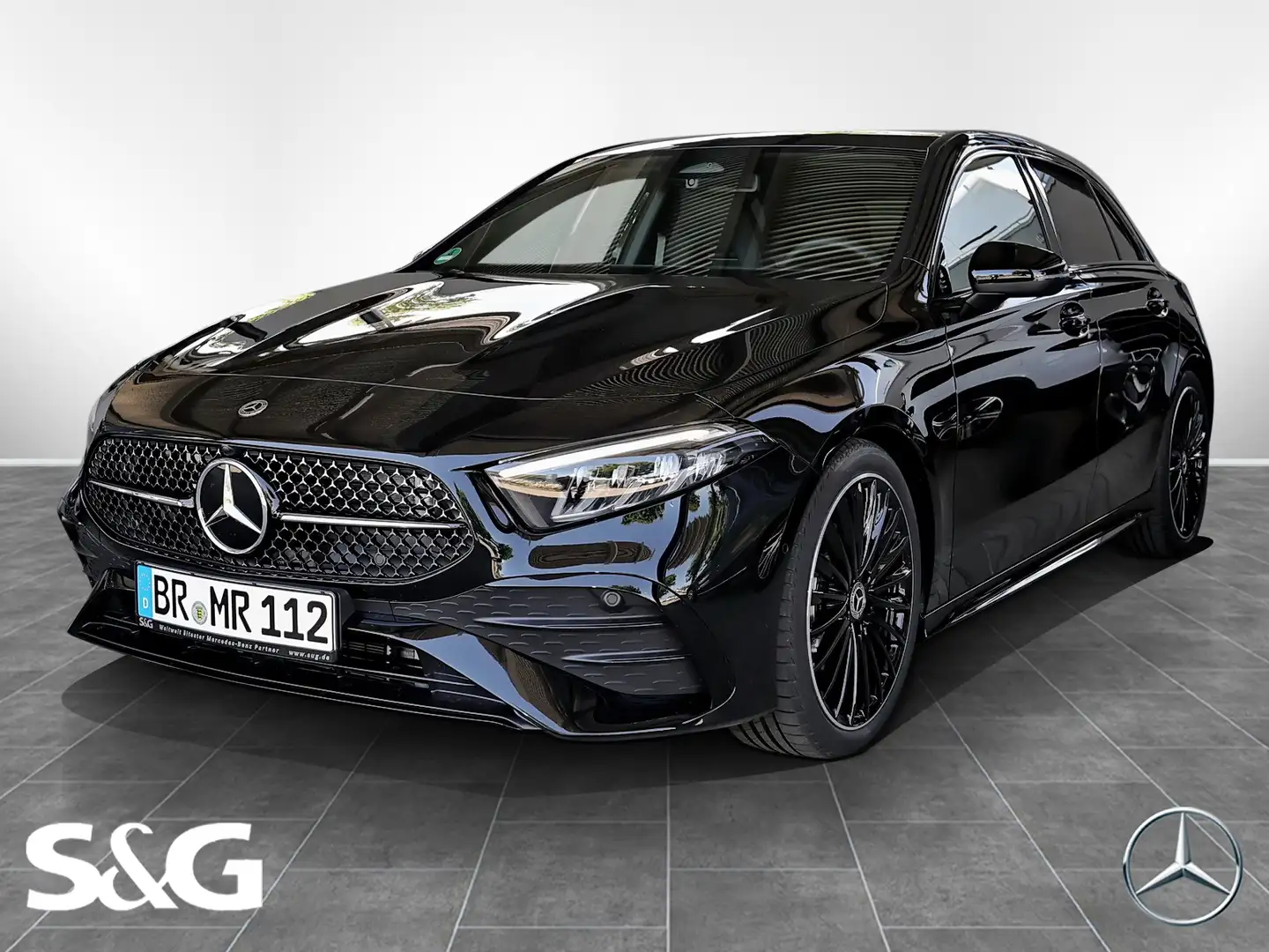 Mercedes-Benz A 200 Kompaktlim AMG MBUX+LED+Distro+RüKam+HUD Schwarz - 1