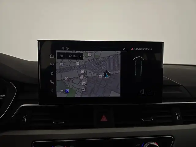 Audi A4 Avant view 14