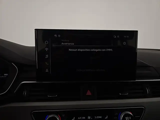 Audi A4 Avant view 15