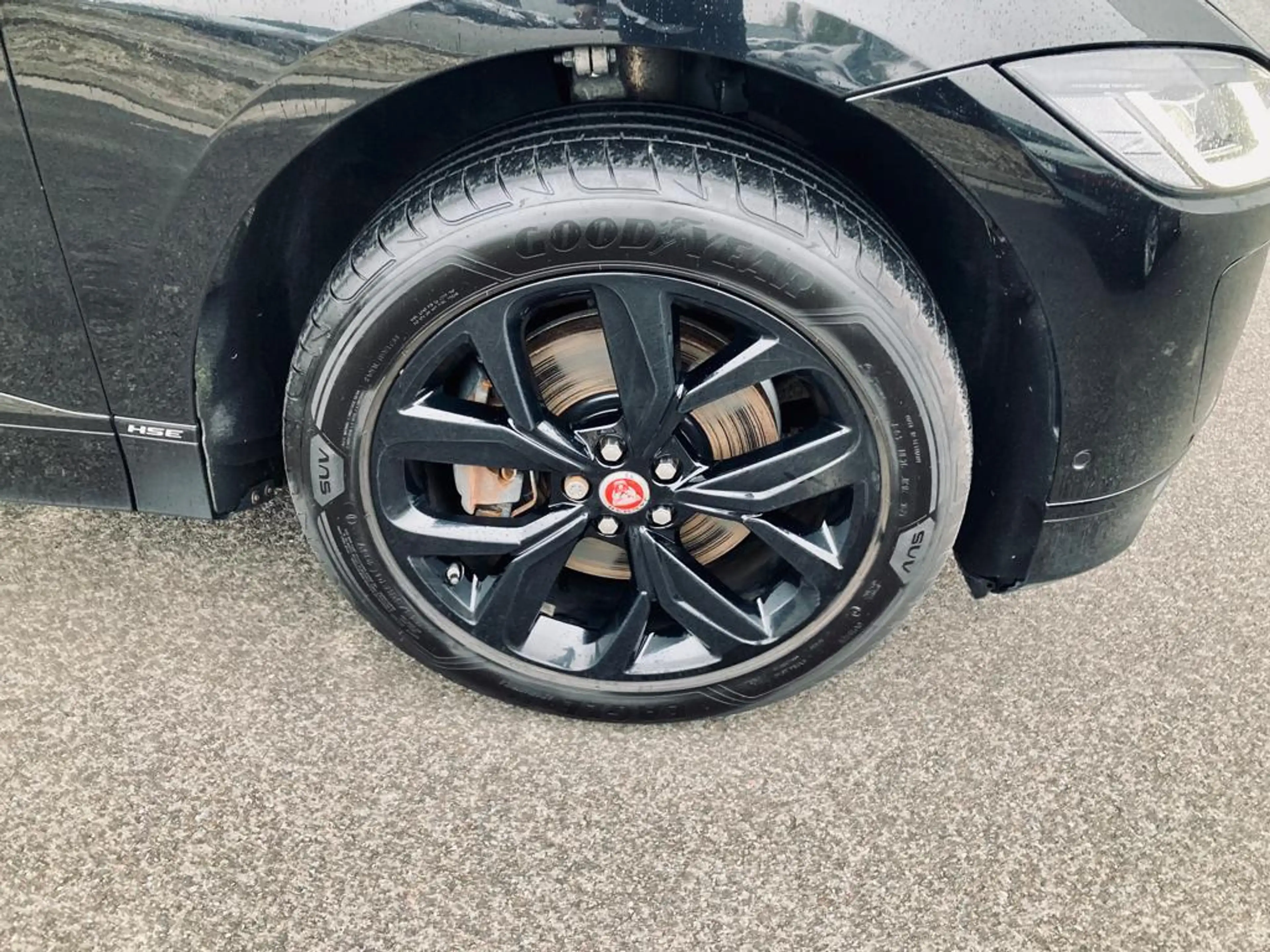 Jaguar I-Pace HSE-Approved 24 mois-disponibl — photo 6
