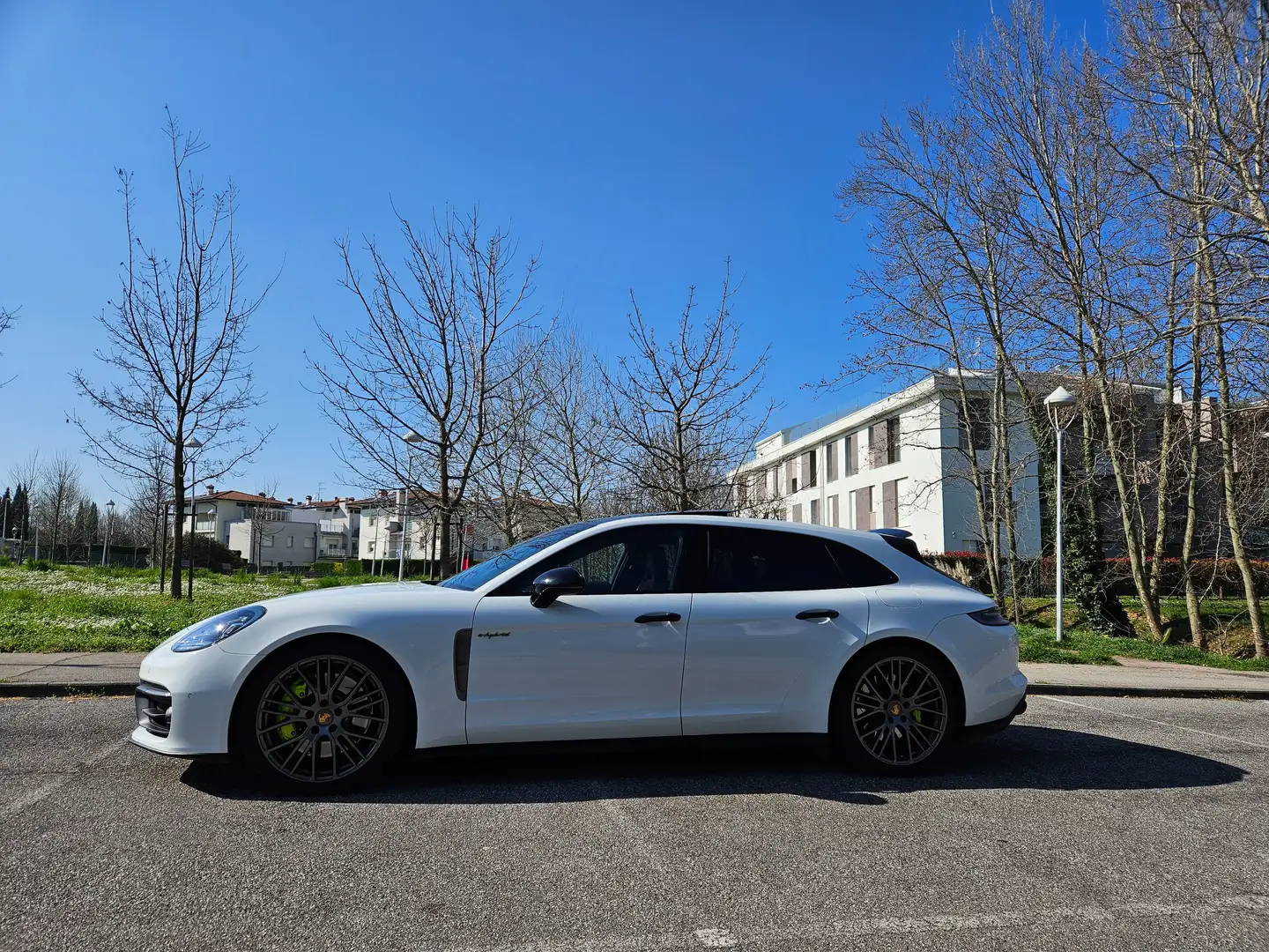 Porsche Panamera Panamera 4 E-Hybrid PLATINUM ED. Sport Turismo '24 Bianco - 2