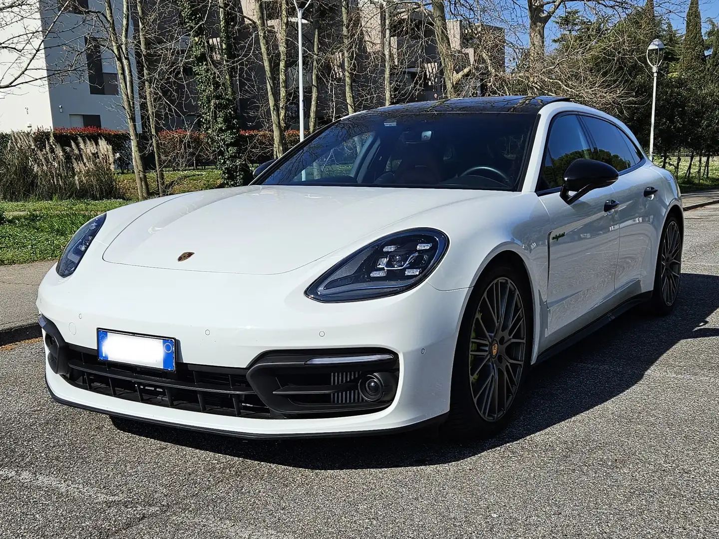 Porsche Panamera Panamera 4 E-Hybrid PLATINUM ED. Sport Turismo '24 Bianco - 1