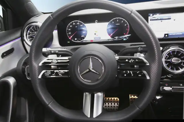 Mercedes-Benz A-Class view 13