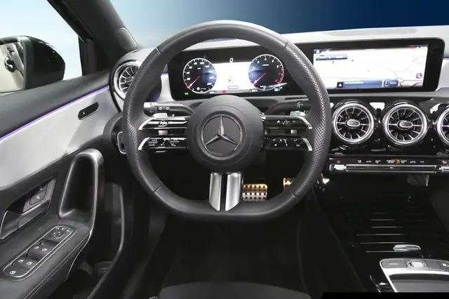 Mercedes-Benz A-Class view 11
